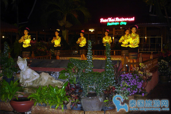 芭提雅餐厅Ruen Thai Restaurant