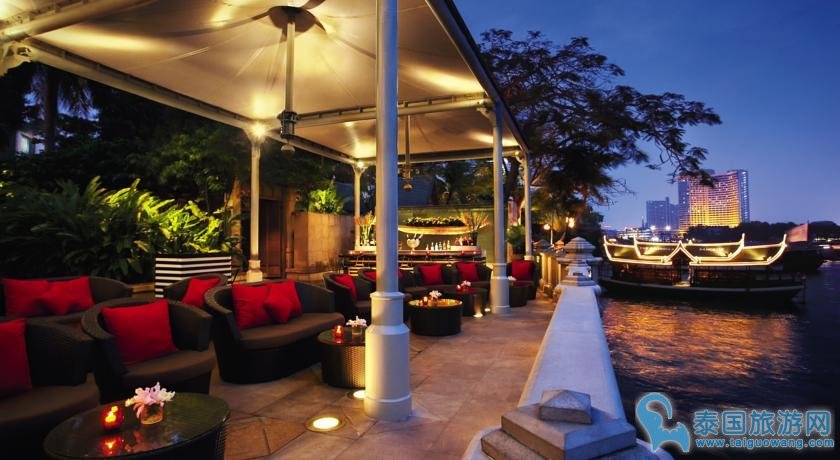 湄南河附近的酒店--曼谷半岛酒店 