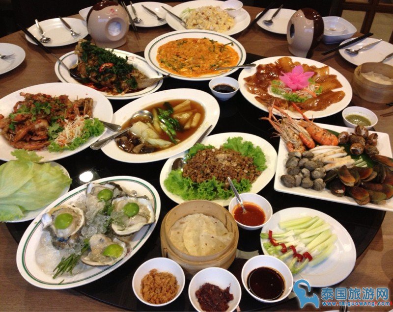  Somboon Seafood建兴酒家(Bantadthong店) 