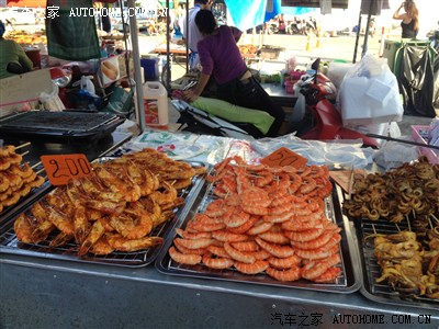 清迈大学夜市美食购物攻略