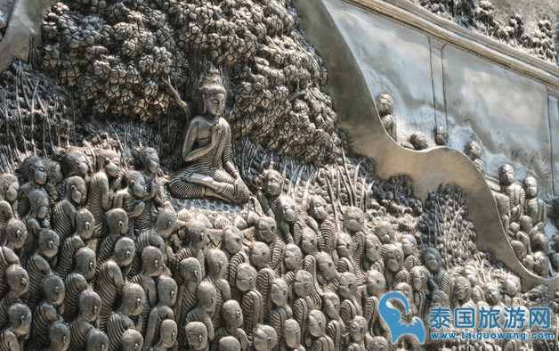 泰国最有特色寺庙之一“清迈银寺”