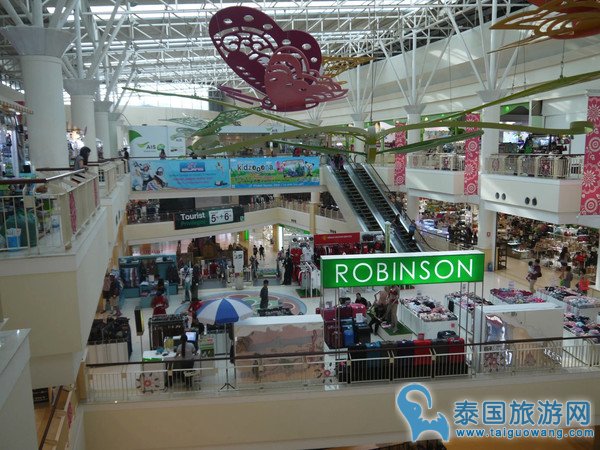  清迈机场附近购物商场--罗宾逊购物中心购物攻略