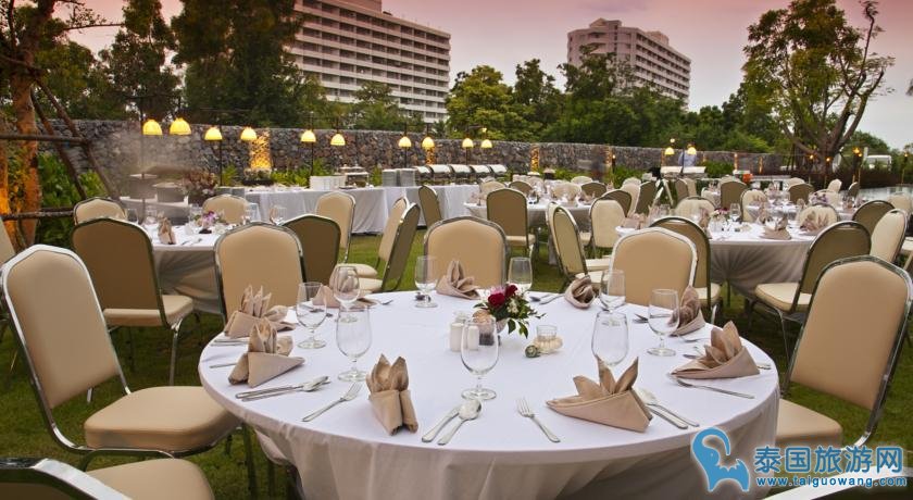 塞雷妮蒂华欣酒店 Hotel Serenity Hua Hin