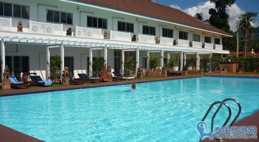 拉甲普拉克苏梅度假酒店 Rajapruek Samui Resort