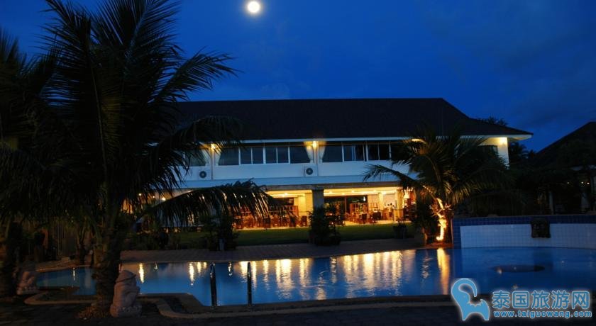 拉甲普拉克苏梅度假酒店 Rajapruek Samui Resort