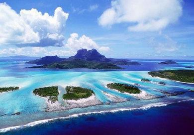“海洋明珠”：珊瑚岛