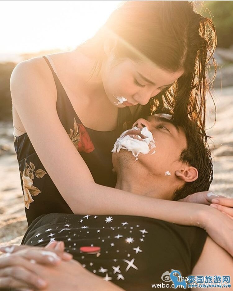 Sean&Esther拍杂志写真