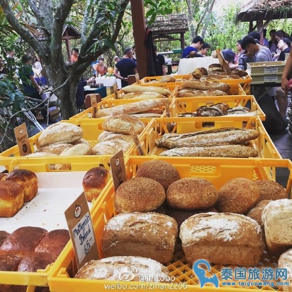 清迈最受欢迎的面包市场--Nana Jungle