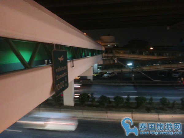 曼谷廊曼机场到考山路的三种交通方式对比