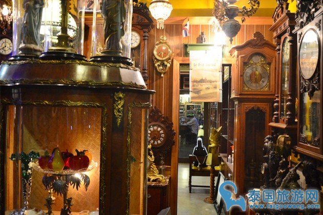 泰国曼谷河边夜市:泰国必去的一个新兴夜市