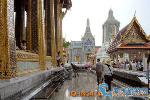 曼谷著名景点大皇宫、玉佛寺一日游 