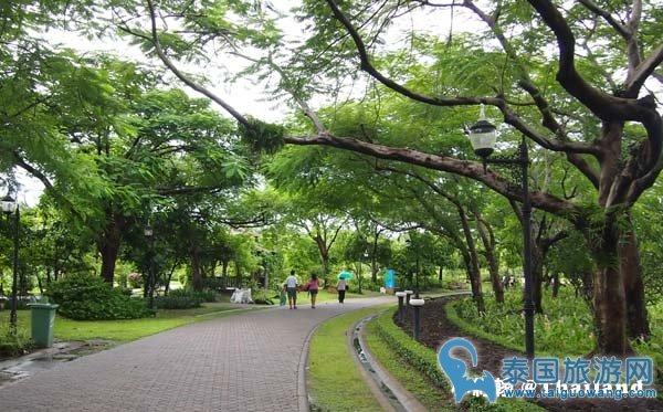 曼谷亲子景点之诗丽吉王后公园 带孩子享受自然