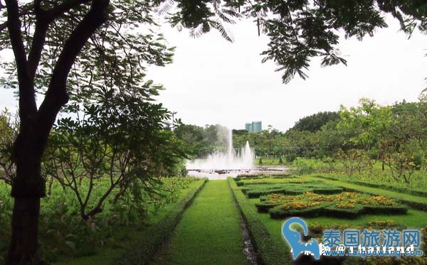 曼谷亲子景点之诗丽吉王后公园 带孩子享受自然