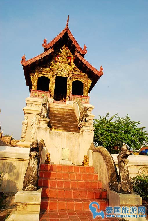 清迈香火最旺的寺庙--帕辛寺Wat Phra Singh