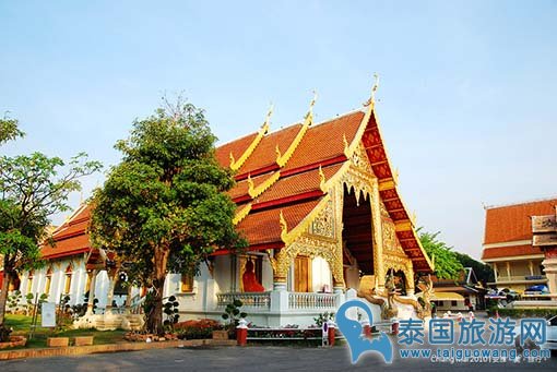 清迈香火最旺的寺庙--帕辛寺Wat Phra Singh