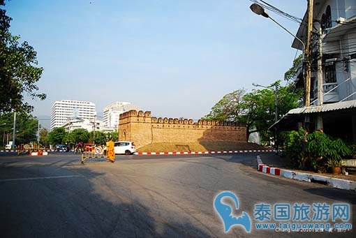 清迈香火最旺的寺庙--帕辛寺Wat Phra Singh