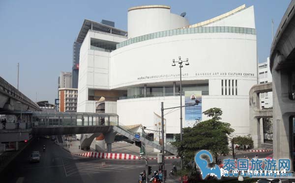 曼谷艺术文化中心(BACC) Bangkok Art And Culture Centre