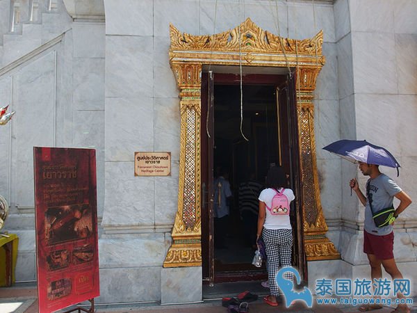 曼谷唐人街国宝级寺庙--金佛寺