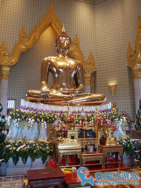 曼谷唐人街国宝级寺庙--金佛寺