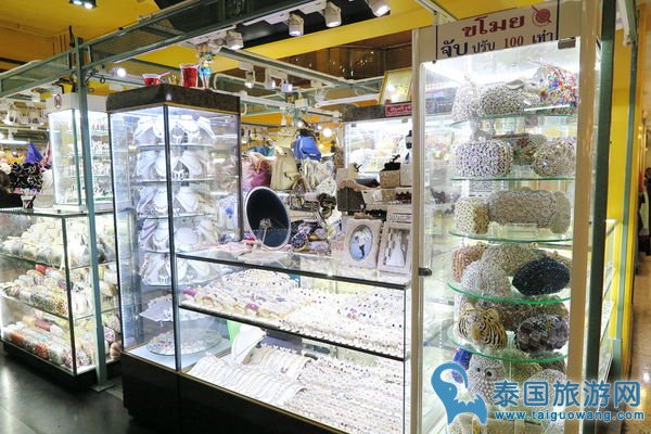 曼谷泰式特色美食购物街--老暹罗购物中心(下)