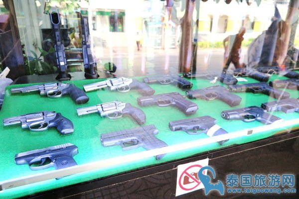 曼谷泰式特色美食购物街--老暹罗购物中心(下)