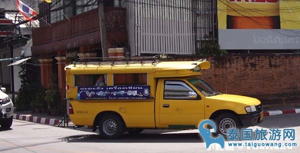 清迈交通工具-黄色双条车.jpg