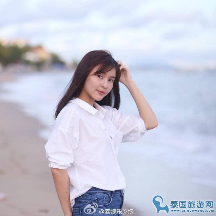 李海娜Aom近日将飞北京录制节目 主演的《意外爱情》将上线