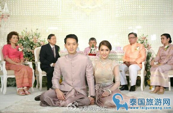Noey与男友Arm举办盛大泰式订典礼