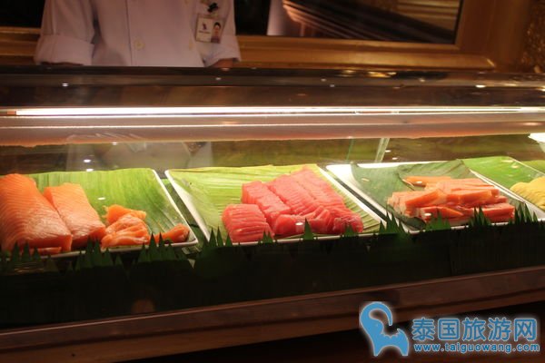 普吉岛幻多奇游记(三)美食自助餐厅好吃的停不下来
