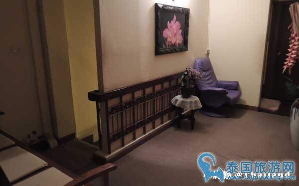 泰国曼谷Silom平价讚按摩店Oasis Massage Parlour4.jpg