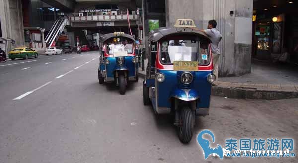 泰国曼谷-嘟嘟车价钱 Tuk tuk.jpg