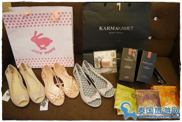 充满少女设计感的泰国品牌鞋子-- Jelly Bunny 送女友的最佳礼物 