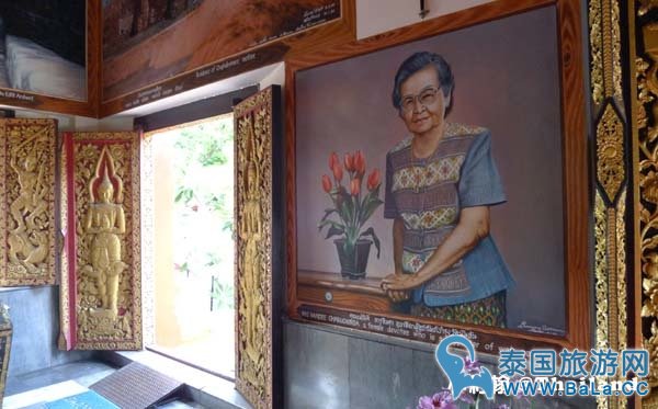 清迈最有意思的寺庙:Wat Phan On攀安寺 开在集市旁的寺庙