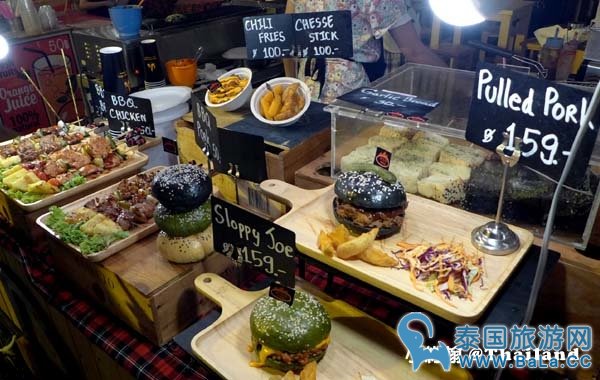 曼谷最有趣的创意夜市是哪个--TGIF Market周末文青创意市集