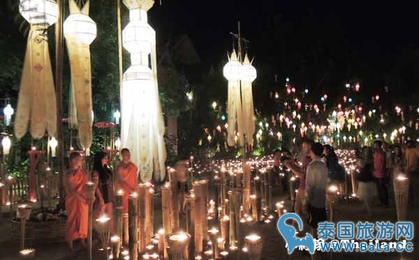 泰国清迈佛寺 Wat pan tao 盼道寺 水灯节点灯2