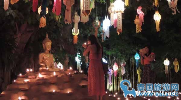 泰国清迈佛寺 Wat pan tao 盼道寺 水灯节点灯3