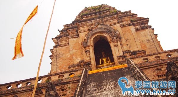 清迈自由行- Wat Chedi Luang Worawihan柴迪隆寺 大佛塔寺 圣隆骨5.jpg