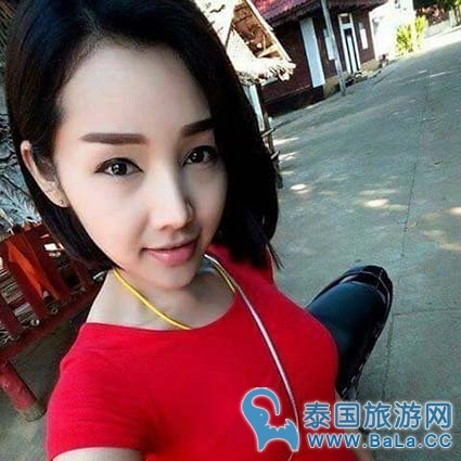 泰国马路水坑洗澡女子整容曝光 外貌清纯动人