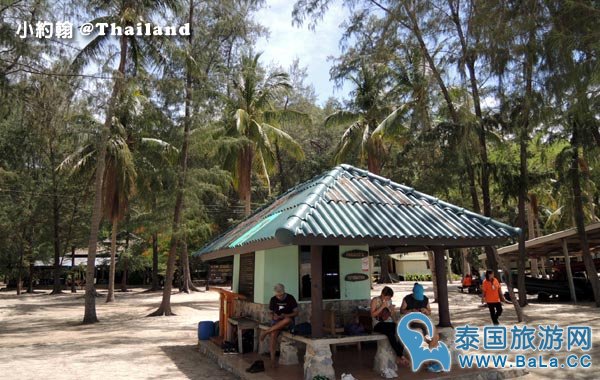 华欣著名奇特景点--帕亚那空穴中庙Phraya Nakhon Cave