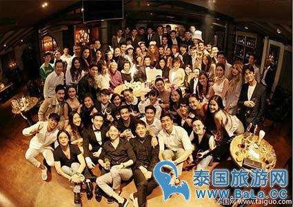 泰国Aum性感女仆造型让人把持不住啊!