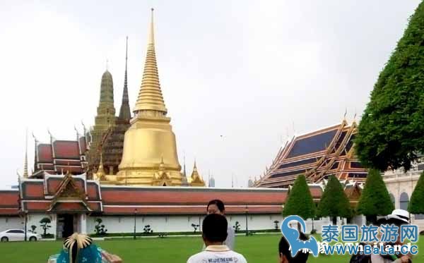 一元泰铢背面玉佛寺Wat Phra Kaeo@曼谷大皇宫2.jpg