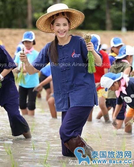 yaya连插秧都美成这样!还有谁?