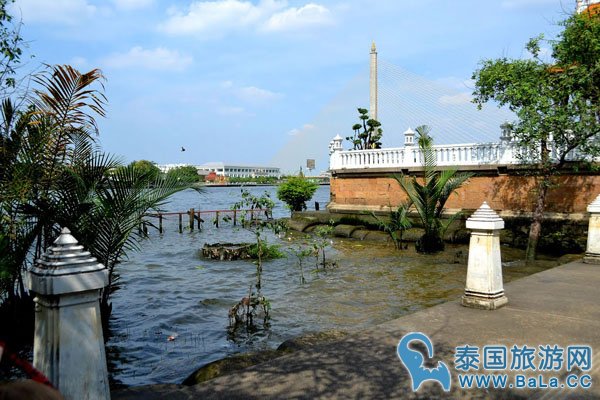 Santichai Prakan Park