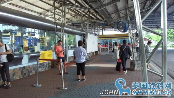 芭达雅玩水篇]曼谷搭巴士到Pattaya@EKKAMAI站-巴士东站40