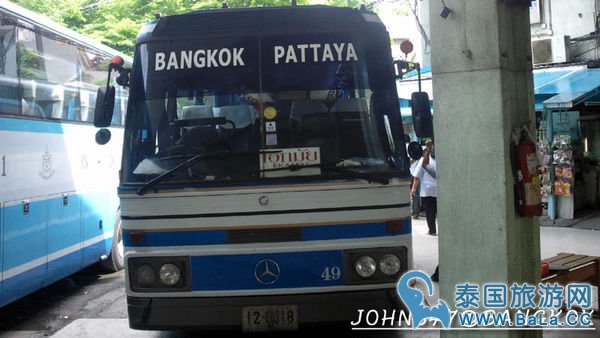 芭达雅玩水篇]曼谷搭巴士到Pattaya@EKKAMAI站-巴士东站5