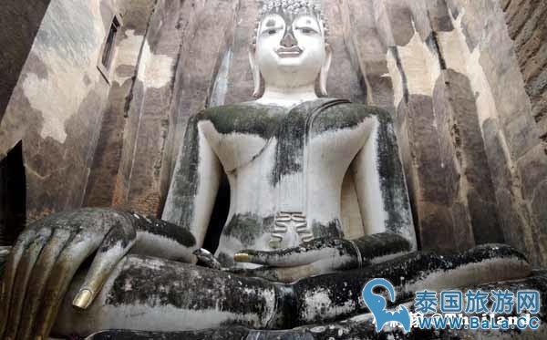 在泰国买佛像或佛艺品好吗？谨慎购买佛物品！