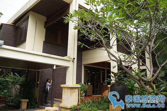 曼谷交通方便按摩手法好的热门SPA按摩馆-- DIVANA