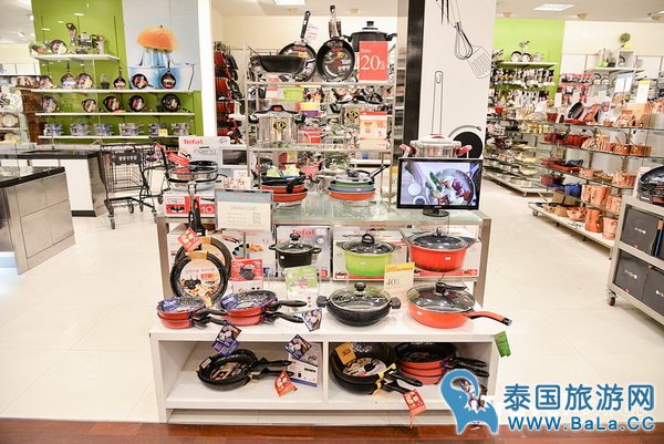 曼谷去哪里买大牌化妆品好?Central Chidlom精品好货等你来扫