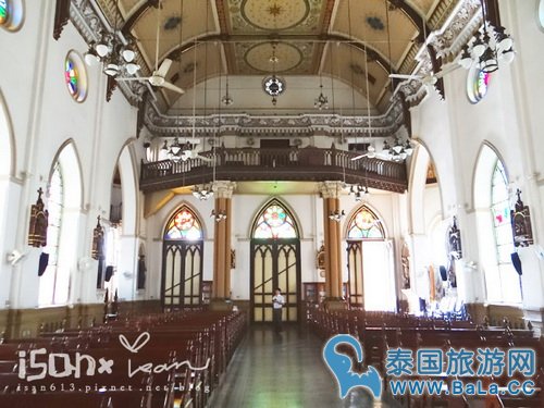 曼谷玫瑰圣母教堂 以为来到了欧洲