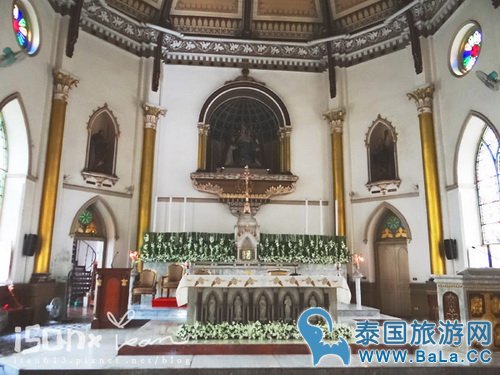 曼谷玫瑰圣母教堂 以为来到了欧洲